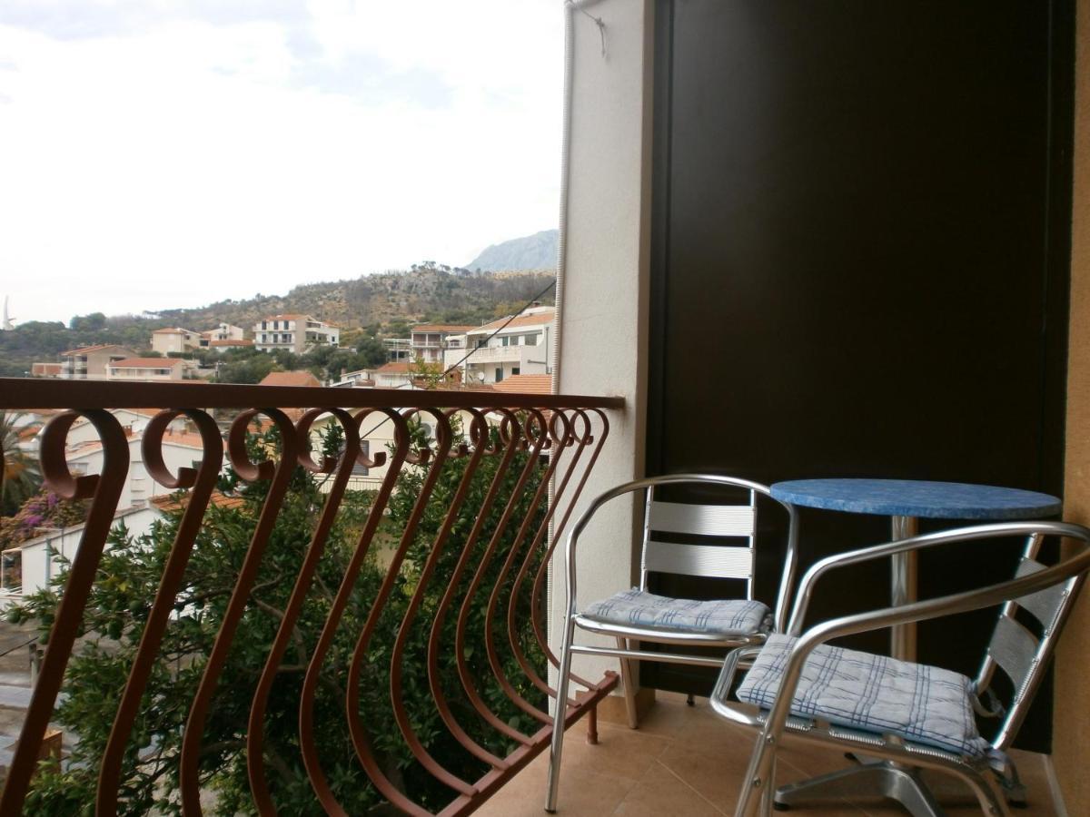Apartments By The Sea Podgora, Makarska - 12326 외부 사진